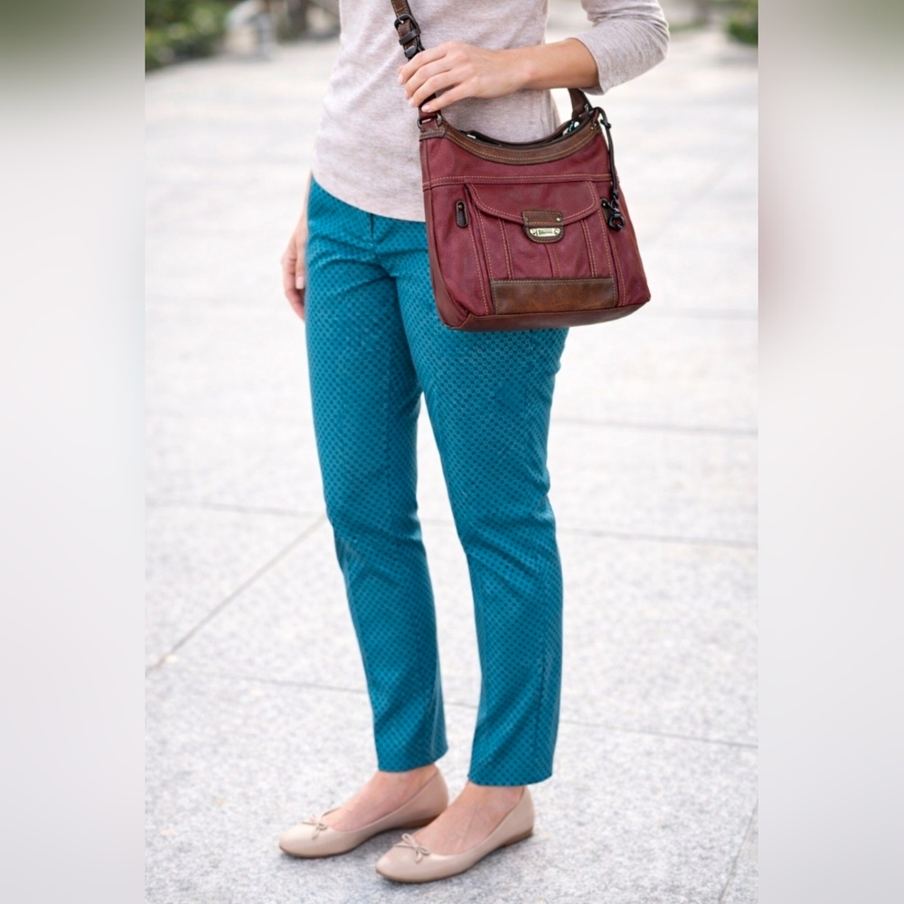 Banana Republic Hampton Fit crop length Size 2 pants Teal Blue *